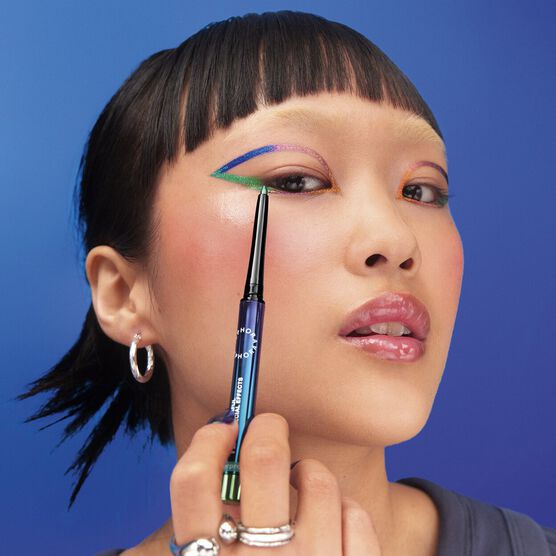 RETRACTABLE EYELINER 25 02 GREEN AURORA